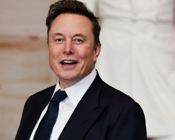 Elon Musk propões a criação de um novo partido político nos EUA