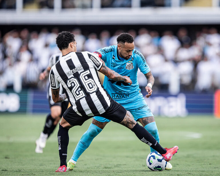 Neymar em Santos x Botafogo pelo Brasileirão 2025 (Foto: Raul Baretta/SFC)