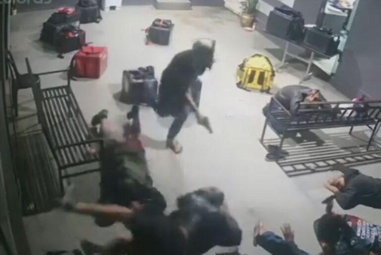 Criminosos 'fazem a limpa' durante assalto em temakeria de Manaus