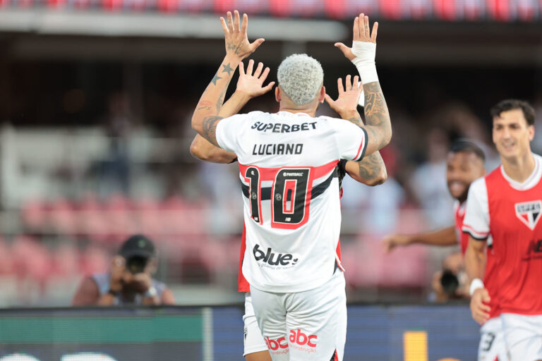 São Paulo e Athletico-PR estreiam oitavas de final da Copa do Brasil nesta quinta-feira (31/7); veja onde assistir