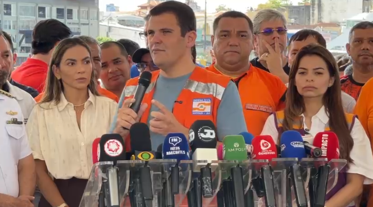 "Manaus não decretou estado de calamidade porque trabalhamos em silêncio, técnica e transversalidade entre as secretarias", diz Renato Jr