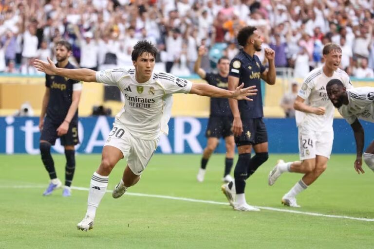 Real Madrid bate Juventus e avança com autoridade às quartas do Mundial
