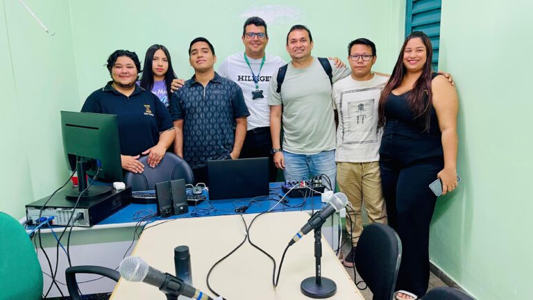 Podcast conta com 12 episódios disponíveis em plataformas digitais