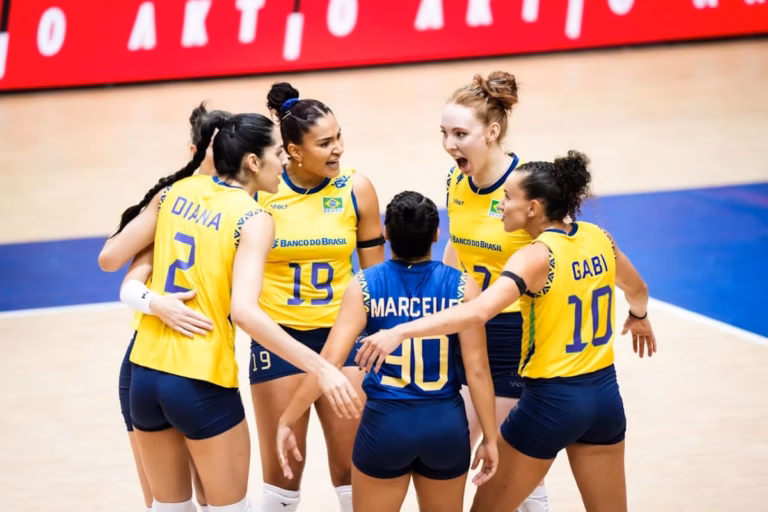 Seleção Feminina de Vôlei vence a Polônia e vai pegar o Japão na Liga das Nações