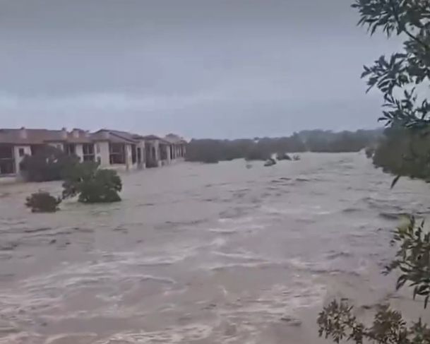 Enchentes no Texas já deixaram 70 mortos; 21 crianças estão entre as vítima