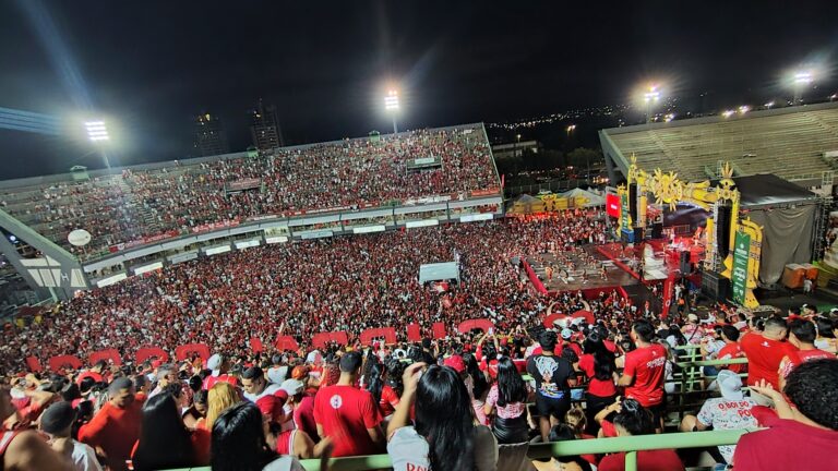 Garantido lota sambódromo para Festa da Vitória