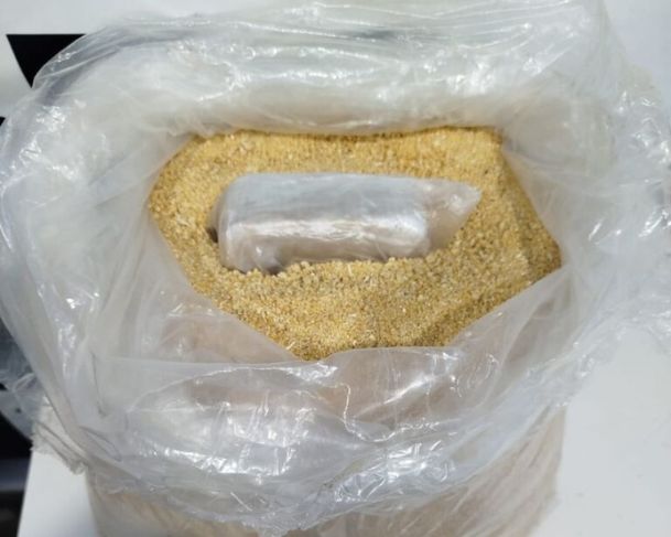 Oxi encontrado em saco de farinha