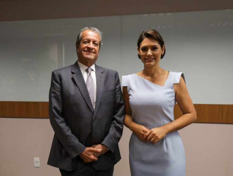Eleições 2026: “Michelle é a única que bate Lula no 2º turno”, afirma presidente do PL