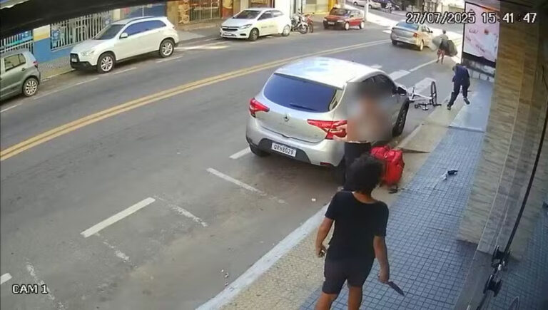 VÍDEO: Sogra mata genro com facada durante briga, no ES