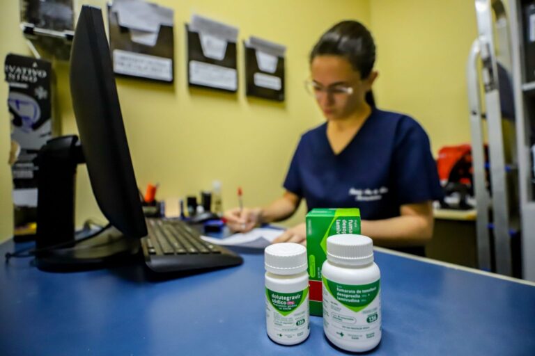 Deputado do AM quer combater o estigma e a desinformação em torno do uso de PrEP e PEP