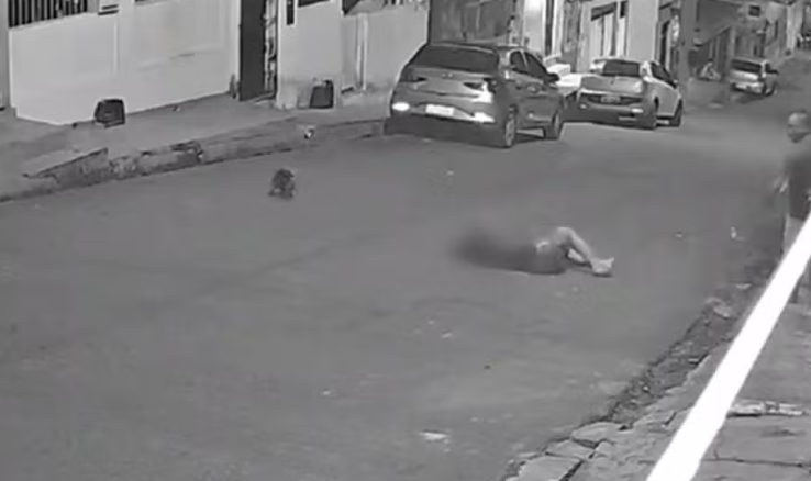 Mulher sofre fratura na coluna após ser agredida pelo ex em Manaus