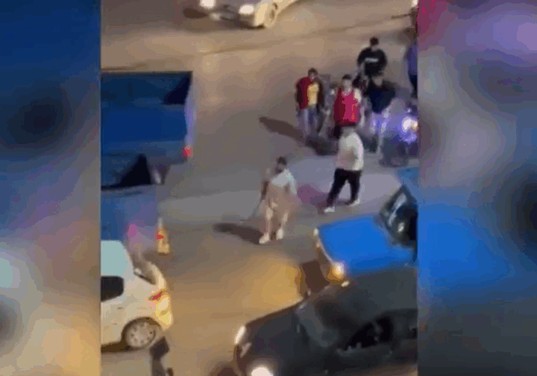 Vídeo: Motorista reage a ataque de jovens armados e dispara fuzil AK-47 em rua do Irã