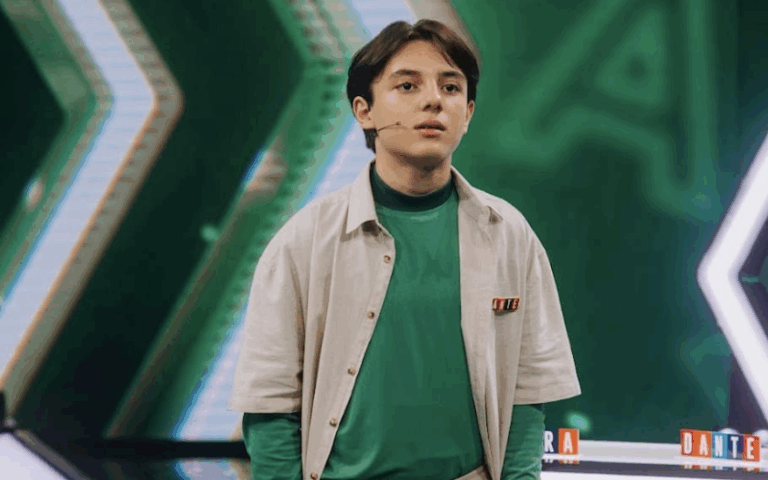 Dante Carvalho de Castro, de 13 anos, chega à grande final do quadro Pequenos Gênios.