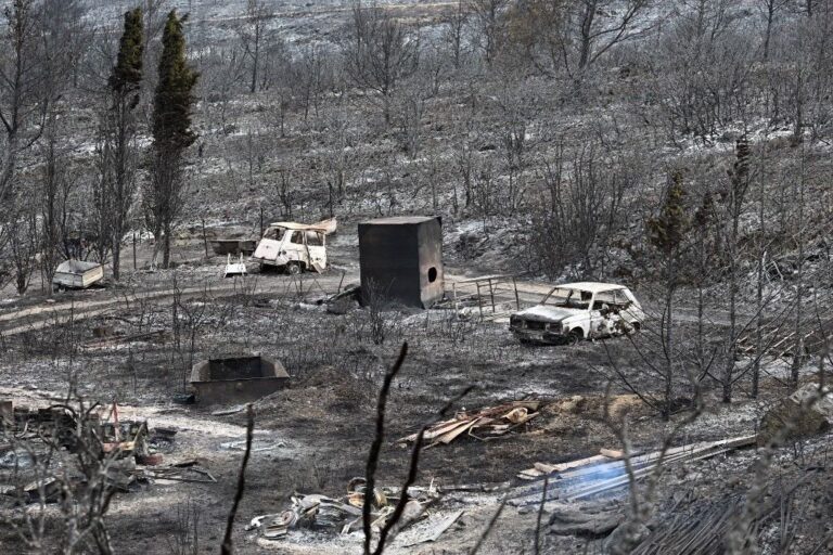 Incêndio florestal na França mata uma pessoa e deixa área do tamanho de Paris destruída