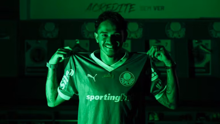 Khellven, ex-CSKA (Foto: Cesar Greco/Palmeiras)