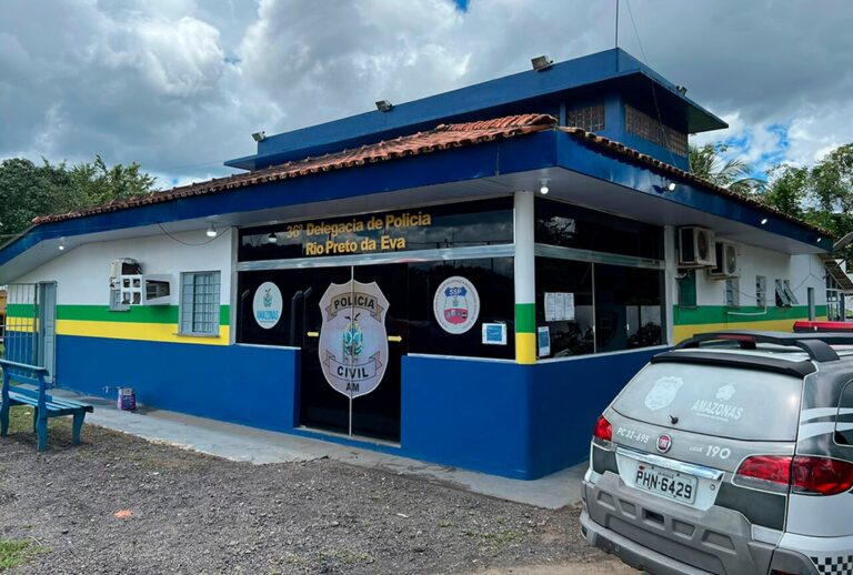 Lutador de MMA é preso suspeito de agredir esposa após crise de ciúmes no Amazonas