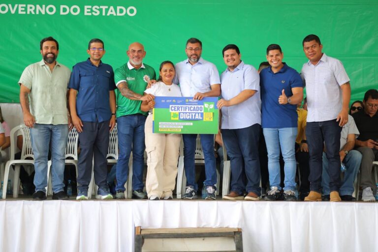 Wilson Lima realiza ações no interior - (Foto: Alex Pazuello e Mauro Neto/Secom).