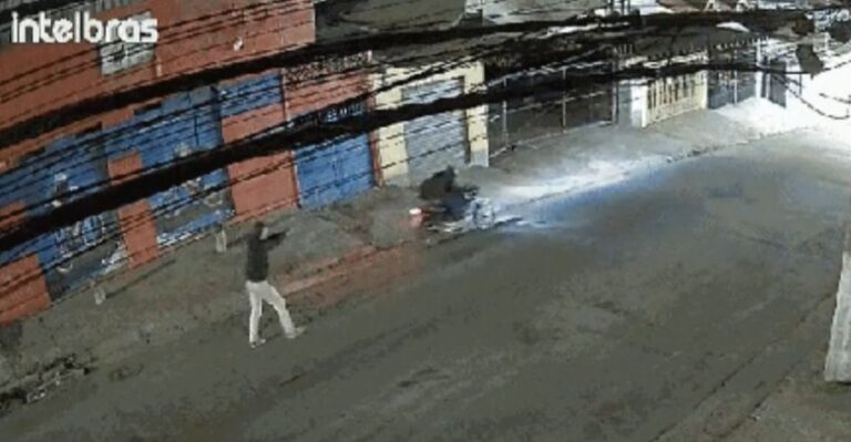 VÍDEO: Policial à paisana reage a assalto e mata ladrão com 10 tiros em São Paulo