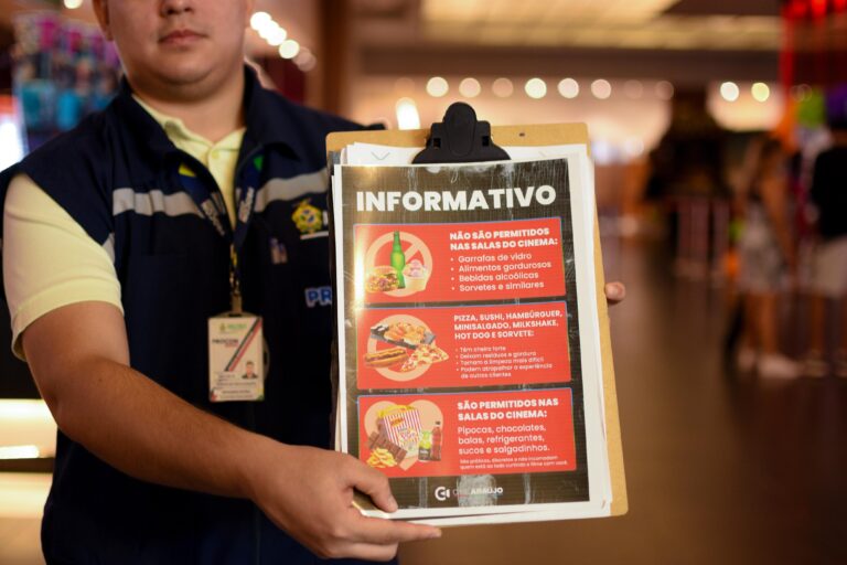 Cinema de Manaus é multado por proibir entrada com alimentos externos