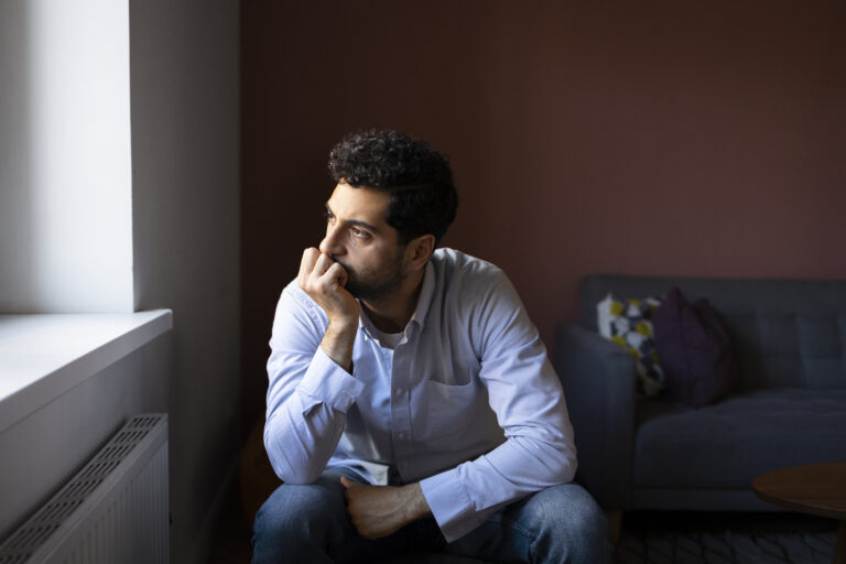 Dia Nacional do Perdão: Veja o que diz especialista sobre impactos emocionais do rancor