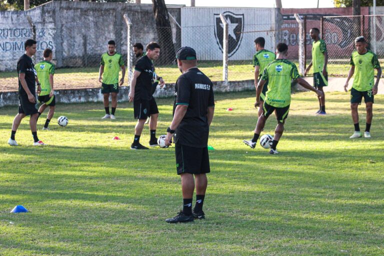 Manaus FC fez seu último treino, em solo maranhense (Foto: Ygor Freitas/MFC)