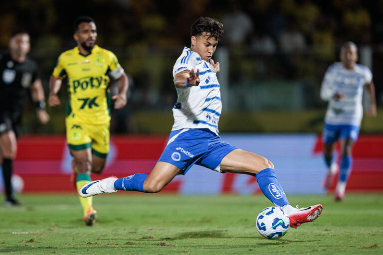 Mirassol x Cruzeiro, no estádio Maião (Foto: Rapha Marques/Cruzeiro)