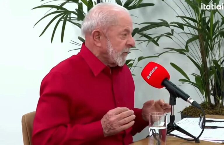 “Essa eleição presidencial será definitiva para o Brasil”, diz Lula sobre 2026 “Essa eleição presidencial será definitiva para o Brasil”, diz Lula sobre 2026
