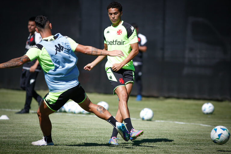 Elenco do Vasco terá semana cheia de treinos (Foto: Matheus lima/Vasco)