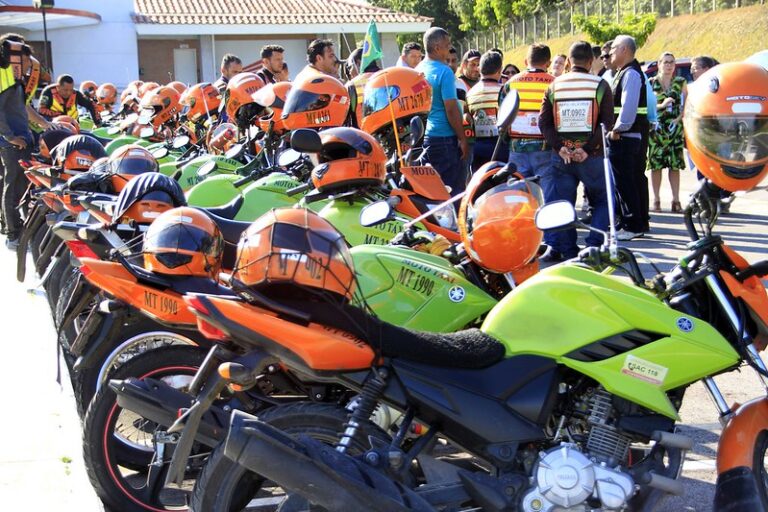 Dia do Mototaxista: veja projetos e leis que favorecem a categoria no Amazonas