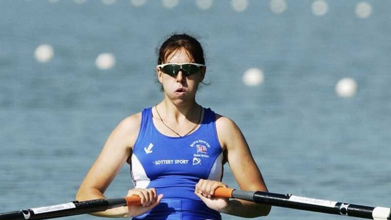 Rebecca Romero iniciou sua carreira esportiva como remadora na Grã-Bretanha (Foto: Divulgação)