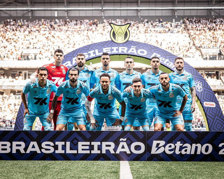 Time do Santos com Neymar escalado no duelo contra o Atlético-MG, pela 23ª rodada do Brasileirão (Foto: Raul Baretta/Santos FC)