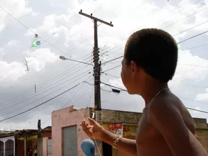 Proposta na CMM prevê abril como o mês da pipa segura em Manaus para reduzir acidentes com cerol
