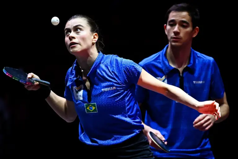 Smash da China: Hugo Calderano e Bruna Takahashi avançam às oitavas Smash da China: Hugo Calderano e Bruna Takahashi avançam às oitavas