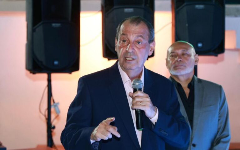"A igreja Assembleia de Deus me dá sorte", diz Omar Aziz na 8ª COLPADAM