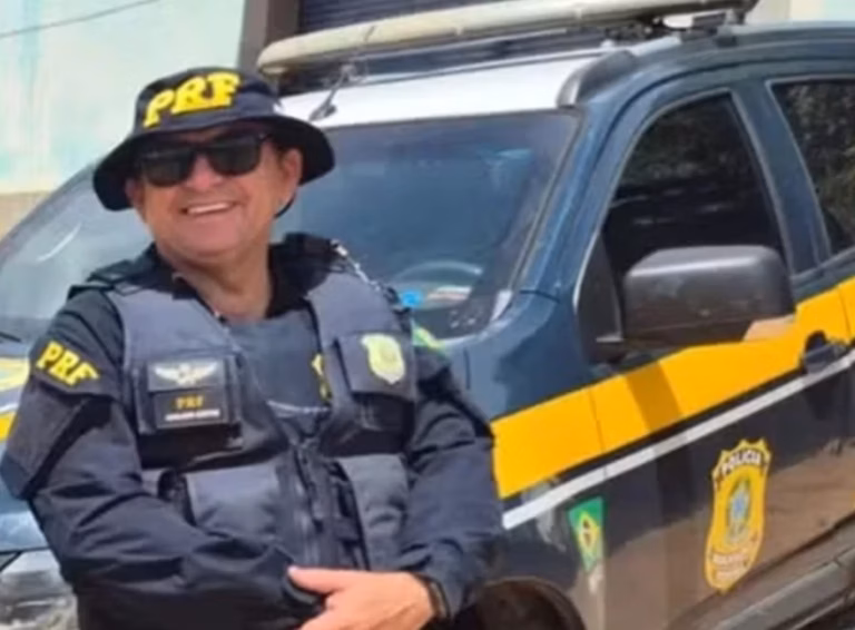 Agente da PRF morre atropelado enquanto resgatava animais na rodovia da Bahia