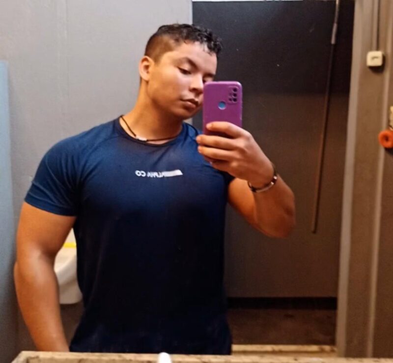 Whey Protein divide espaço com dieta balanceada na busca por massa muscular