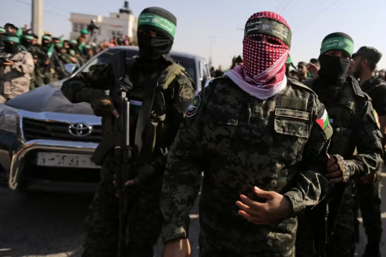 Grupo Hamas aceita libertar reféns israelenses como parte de acordo de paz com EUA