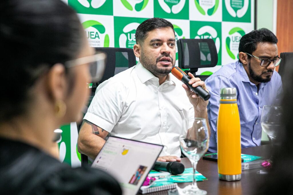 O reitor da UEA, Prof. Dr. André Zogahib