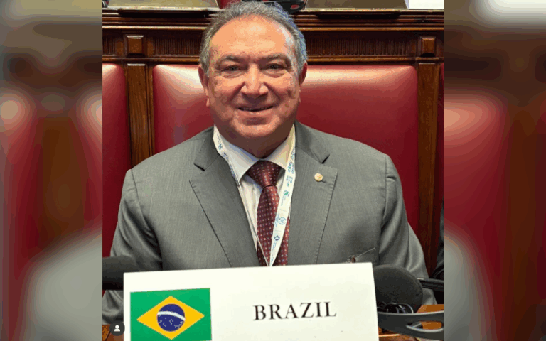 Átila Lins integra delegação brasileira em conferência parlamentar em Genebra Átila Lins integra delegação brasileira em conferência parlamentar em Genebra