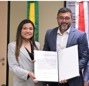 Joana Darc assume oficialmente a Secretaria de Estado de Proteção Animal Joana Darc assume oficialmente a Secretaria de Estado de Proteção Animal