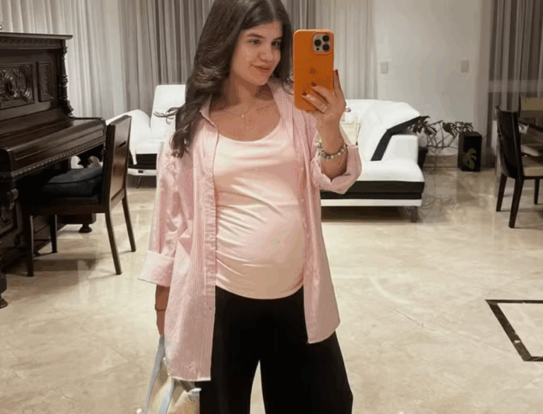 Grávida, ex-Chiquititas pausa faculdade e revela como tem lidado com a gestação Grávida, ex-Chiquititas pausa faculdade e revela como tem lidado com a gestação