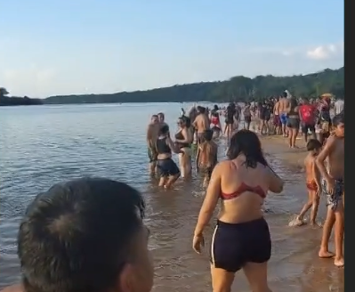 Bebê de 7 meses teve dedo arrancado durante ataque de piranhas em balneário no Amazonas Bebê de 7 meses teve dedo arrancado durante ataque de piranhas em balneário no Amazonas