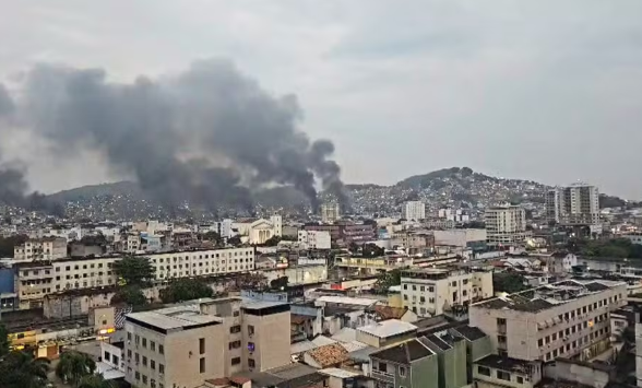 Megaoperação contra o CV tem 64 mortos e 81 presos no Rio de Janeiro Megaoperação contra o CV tem 64 mortos e 81 presos no Rio de Janeiro