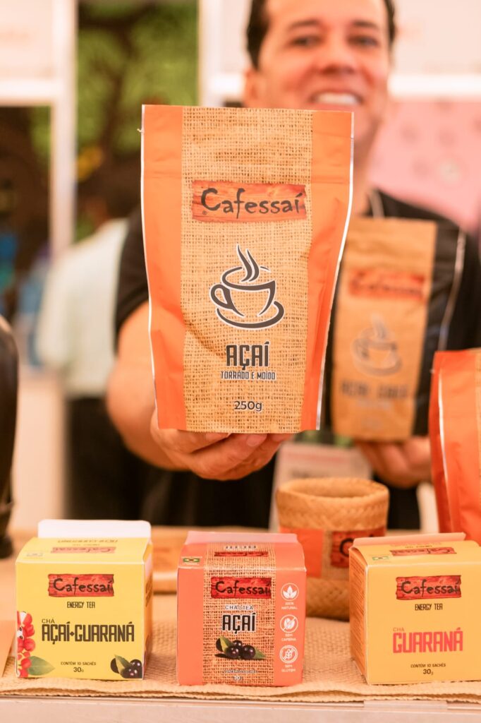 Charley Oliveira, criador do Cafessaí
