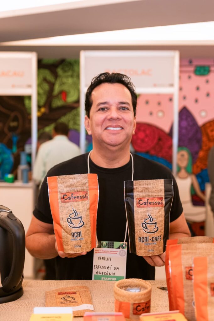 Charley Oliveira, criador do Cafessaí