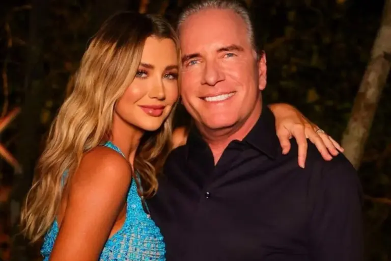 Esposa de Roberto Justus diz que ricos sofrem preconceito no Brasil Esposa de Roberto Justus diz que ricos sofrem preconceito no Brasil