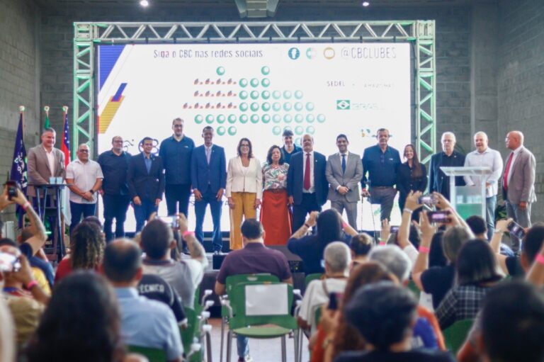 Manaus recebe Fórum Estadual de Formação Esportiva com grandes nomes do esporte nacional Manaus recebe Fórum Estadual de Formação Esportiva com grandes nomes do esporte nacional