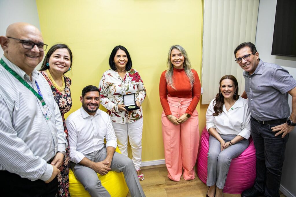 A vice-reitora da UEA, Prof.ª Dra. Kátia Couceiro