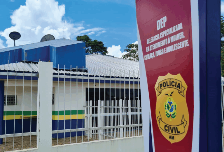 Padrasto é preso suspeito de estuprar enteada de 12 anos em Humaitá; mãe sabia dos crimes Padrasto é preso suspeito de estuprar enteada de 12 anos em Humaitá; mãe sabia dos crimes