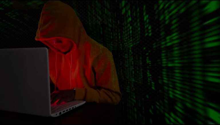 Polícia alerta população sobre golpes virtuais com links e arquivos em ZIP; confira